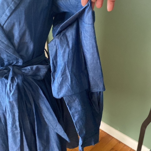 New Women’s chambray wrapped flirty cute mini dress, Size L - Picture 4 of 8